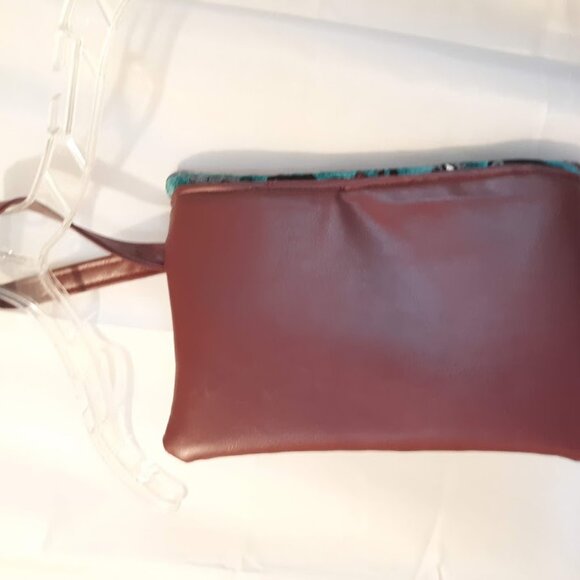 NEW Faux Leather Western Envelope Purse Clutch Wristlet Bag Wine Teal Bear Aztec - Picture 4 of 8